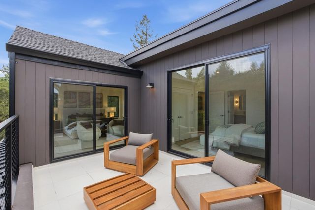 275 Hubbard Avenue, Redwood City, CA 94062