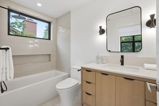 275 Hubbard Avenue, Redwood City, CA 94062