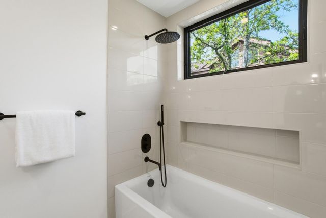 275 Hubbard Avenue, Redwood City, CA 94062