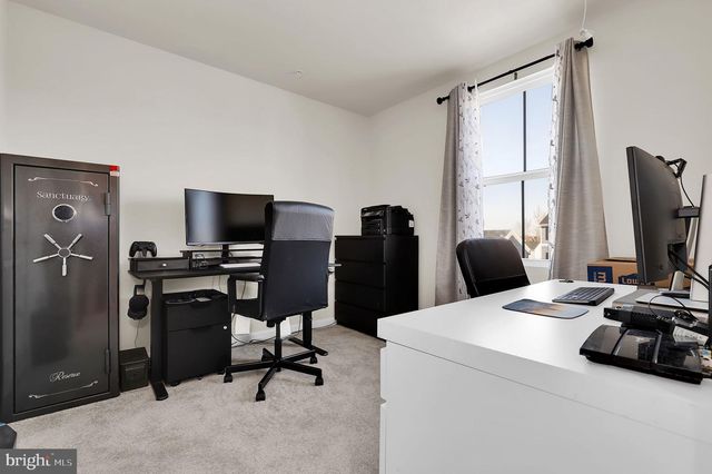 71 CHARLOTTE ST, Hagerstown, MD 21740