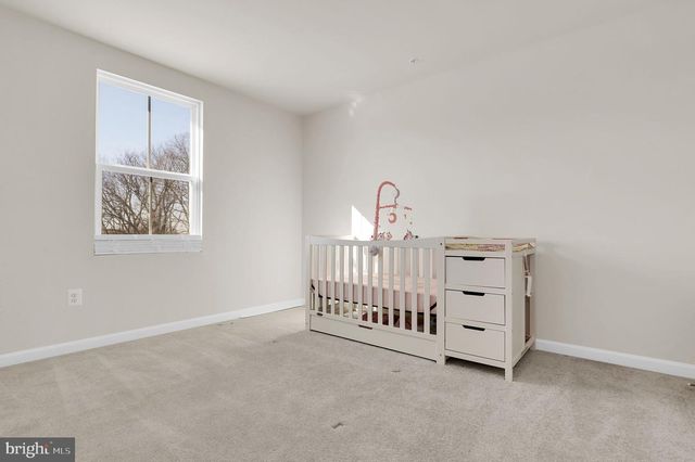 71 CHARLOTTE ST, Hagerstown, MD 21740