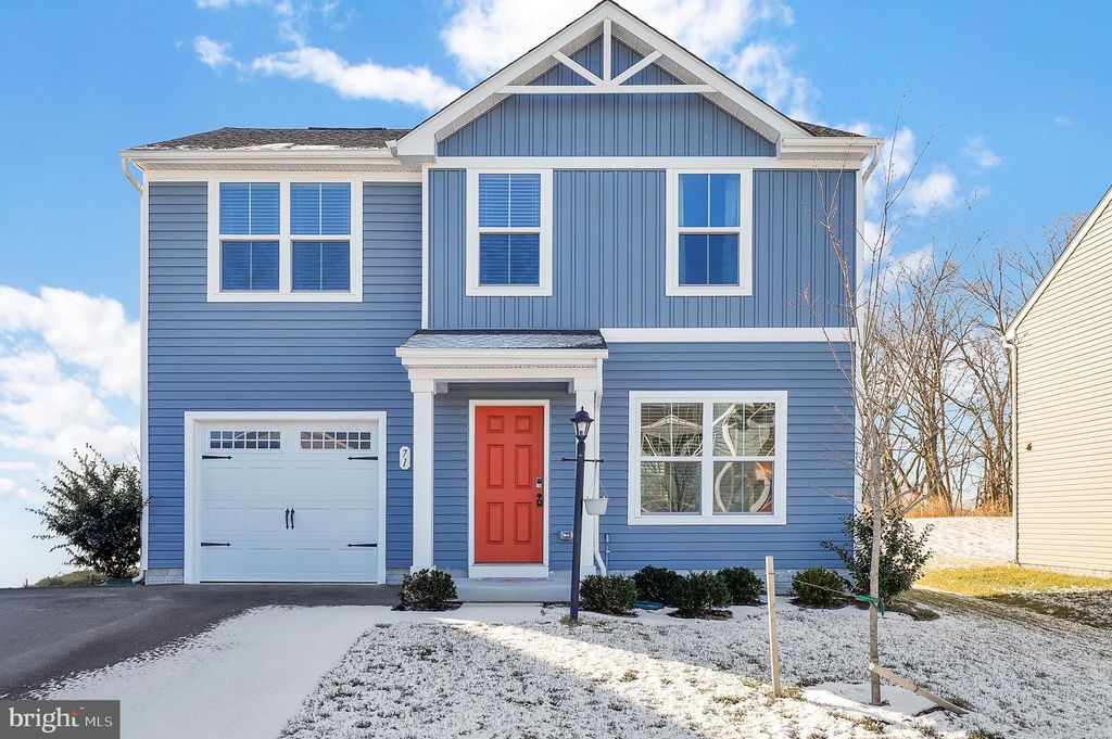 71 CHARLOTTE ST, Hagerstown, MD 21740