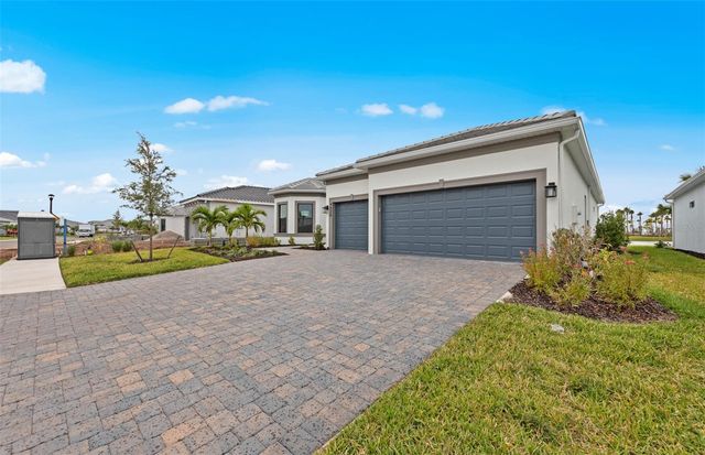 4826 EMPIRE LANDING RUN, Lakewood Ranch, FL 34211