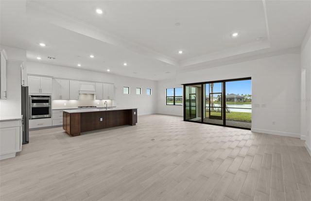 4826 EMPIRE LANDING RUN, Lakewood Ranch, FL 34211