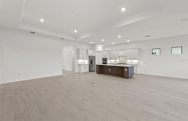 4826 EMPIRE LANDING RUN, Lakewood Ranch, FL 34211