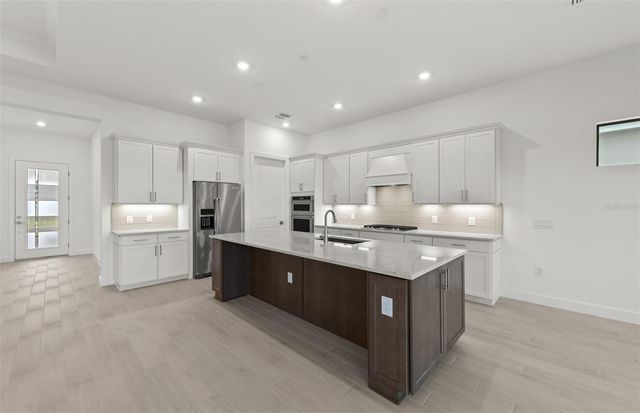 4826 EMPIRE LANDING RUN, Lakewood Ranch, FL 34211