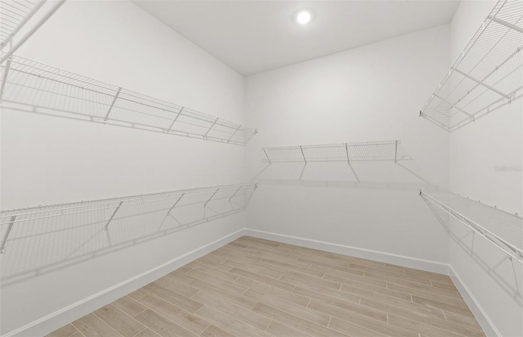 Image 29 of property listing at 4826 EMPIRE LANDING RUN, Lakewood Ranch, FL 34211