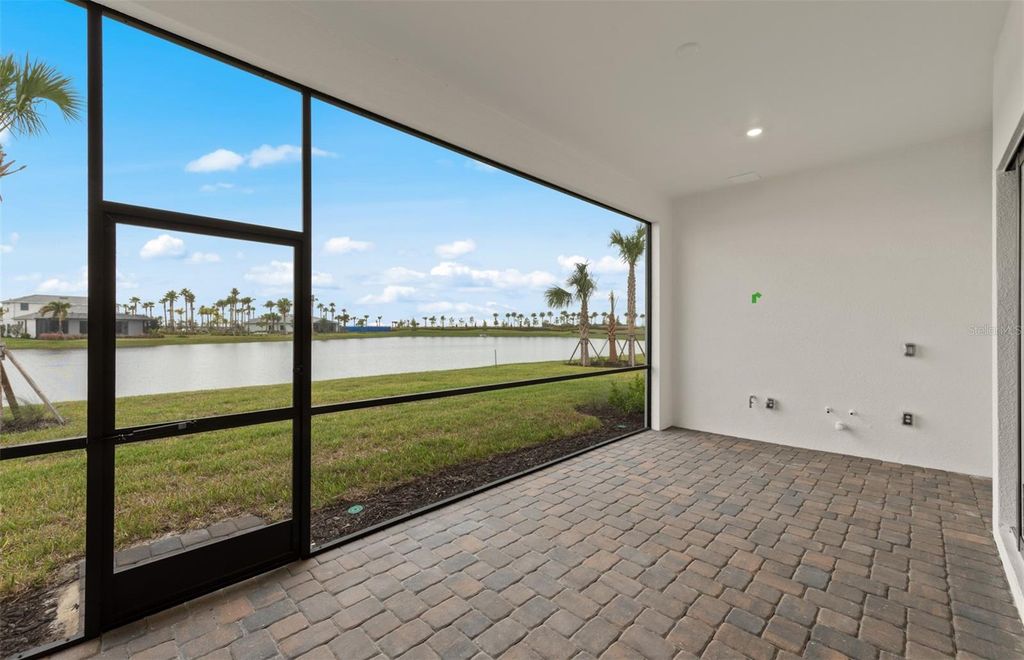 Image 30 of property listing at 4826 EMPIRE LANDING RUN, Lakewood Ranch, FL 34211