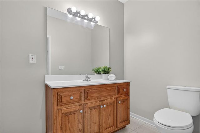 8600 N Richmond Avenue, Kansas City, MO 64157