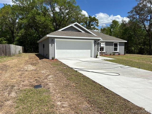 11029 N Tigerwood Terrace, Dunnellon, FL 34434