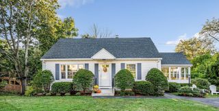 342 Old Marsh Hill Rd, Dracut, MA 01826