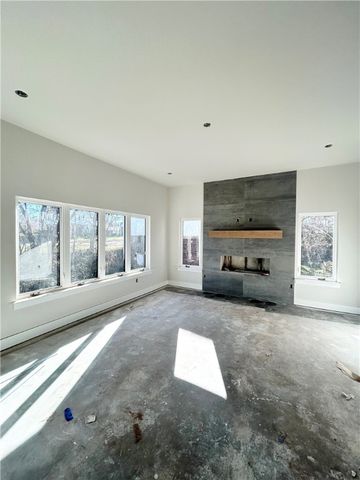 1442 NW Bella Vista Road, Bentonville, AR 72712