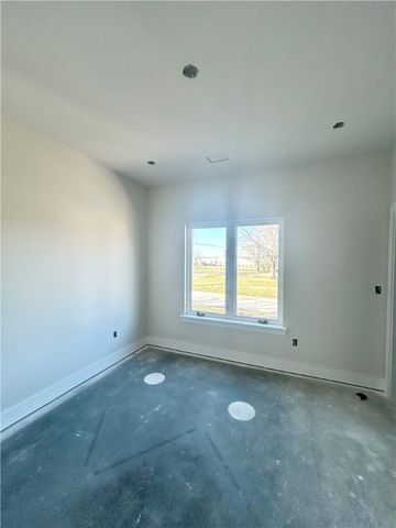 1442 NW Bella Vista Road, Bentonville, AR 72712