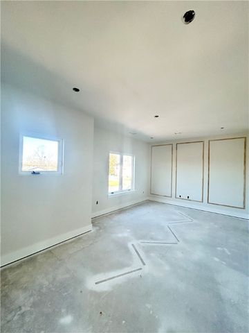 1442 NW Bella Vista Road, Bentonville, AR 72712