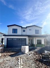 1442 NW Bella Vista Road, Bentonville, AR 72712