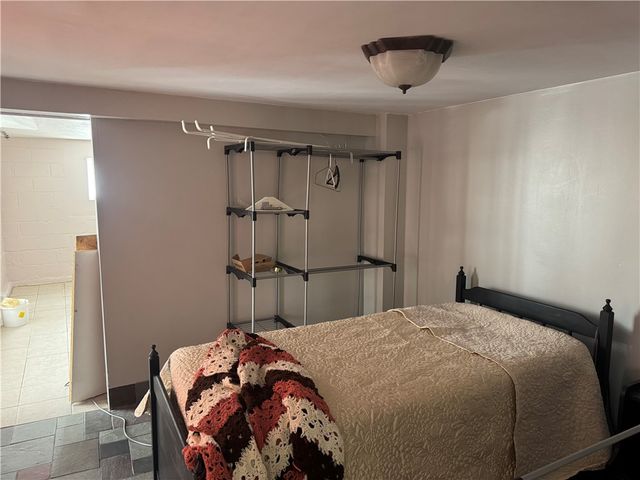 189 Hicks Rd, Penn Twp, PA 16053