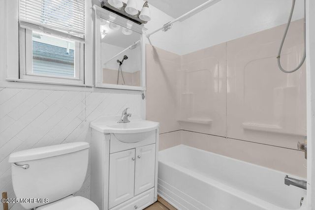 737 20th Avenue, Lake Como, NJ 07719