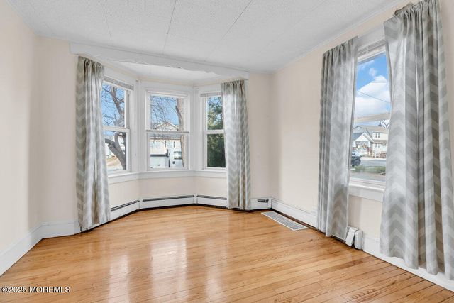 737 20th Avenue, Lake Como, NJ 07719