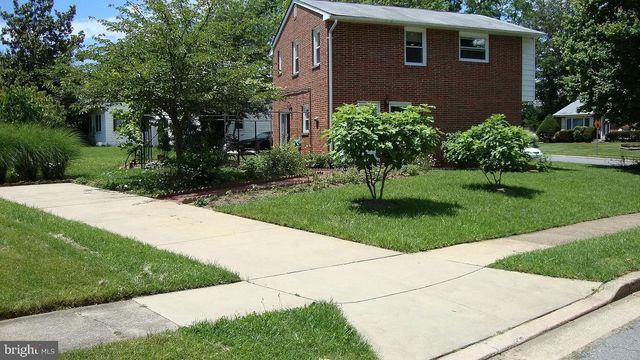 6820 CHEROKEE DR, Baltimore, MD 21209