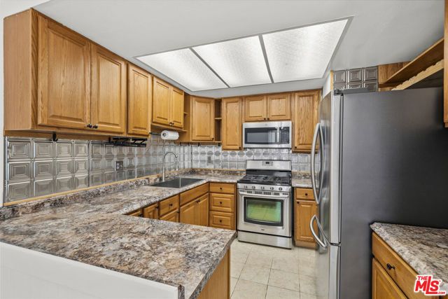 1532 Tern Court, Ventura, CA 93003
