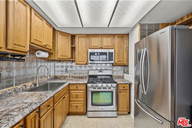 1532 Tern Court, Ventura, CA 93003