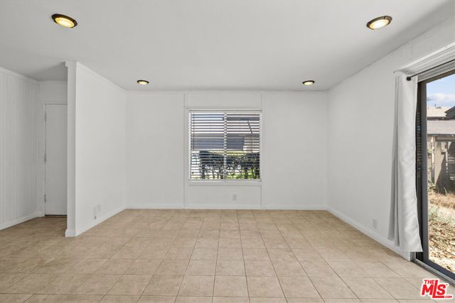 1532 Tern Court, Ventura, CA 93003