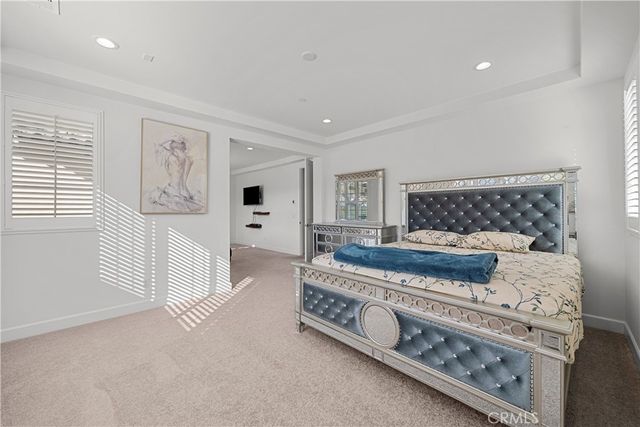 8327 N Mariposa Court, Canoga Park, CA 91304