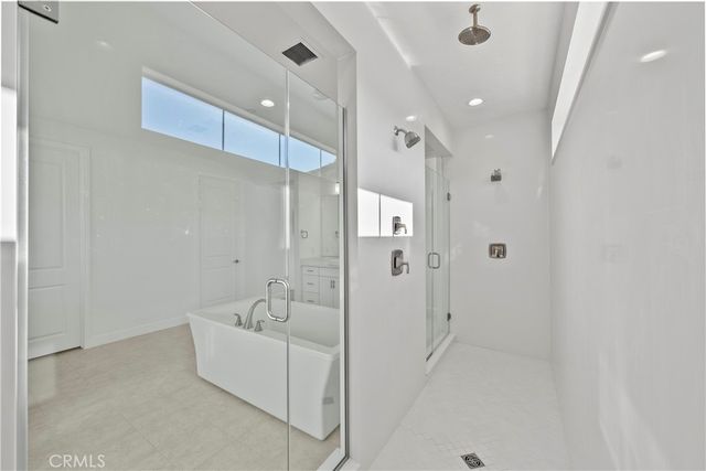 8327 N Mariposa Court, Canoga Park, CA 91304