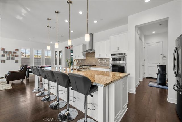 8327 N Mariposa Court, Canoga Park, CA 91304