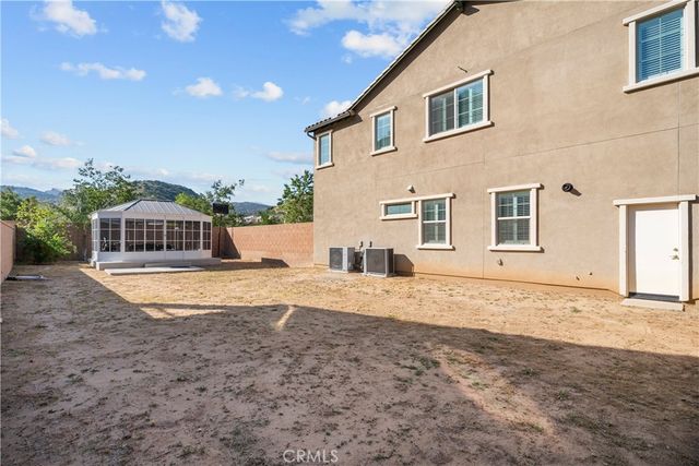 8327 N Mariposa Court, Canoga Park, CA 91304