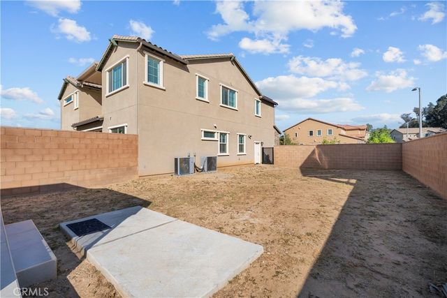 8327 N Mariposa Court, Canoga Park, CA 91304