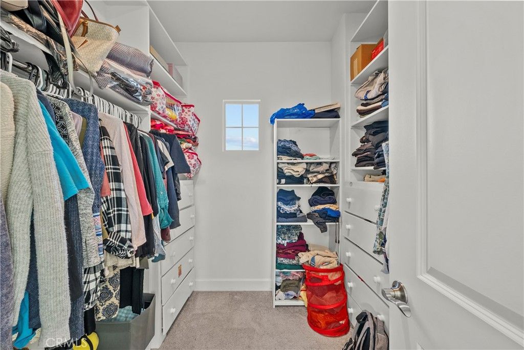 Image 16 of property listing at 8327 N Mariposa Court, Canoga Park, CA 91304