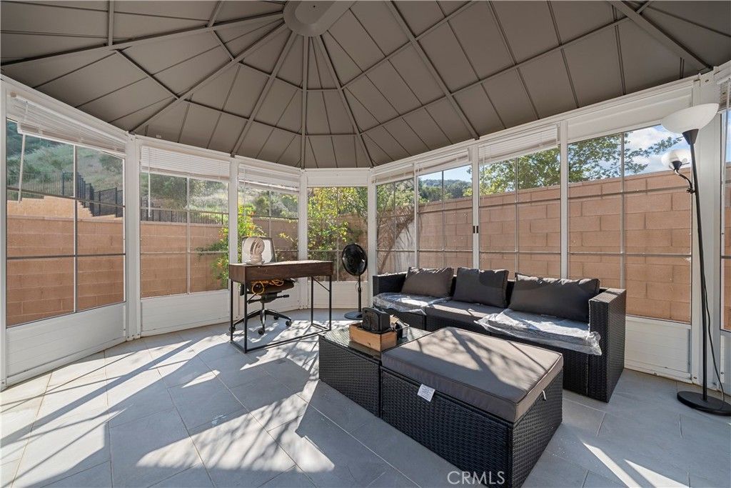 Image 49 of property listing at 8327 N Mariposa Court, Canoga Park, CA 91304