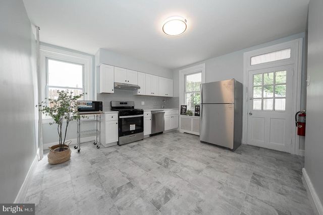 201 DUPONT ST, Philadelphia, PA 19127