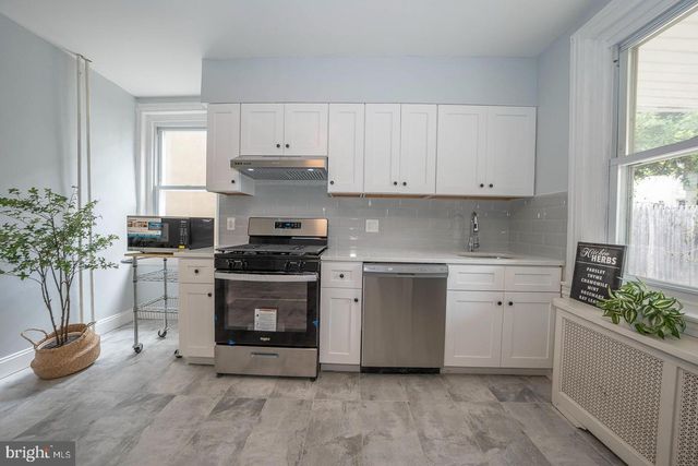 201 DUPONT ST, Philadelphia, PA 19127