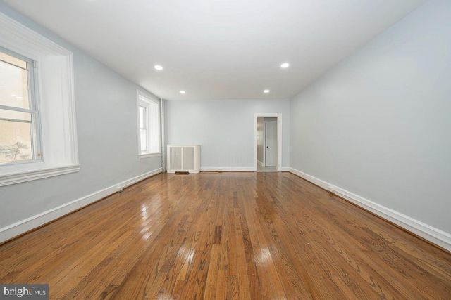201 DUPONT ST, Philadelphia, PA 19127
