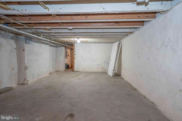 201 DUPONT ST, Philadelphia, PA 19127