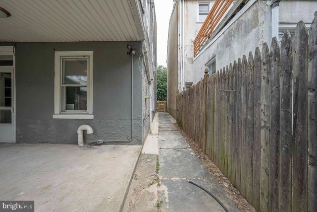 201 DUPONT ST, Philadelphia, PA 19127