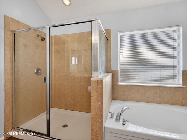 1515 HARVEST COVE Drive, Middleburg, FL 32068