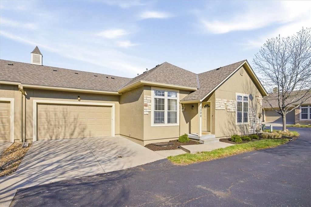 15632 S Church Street 1300, Olathe, KS 66062