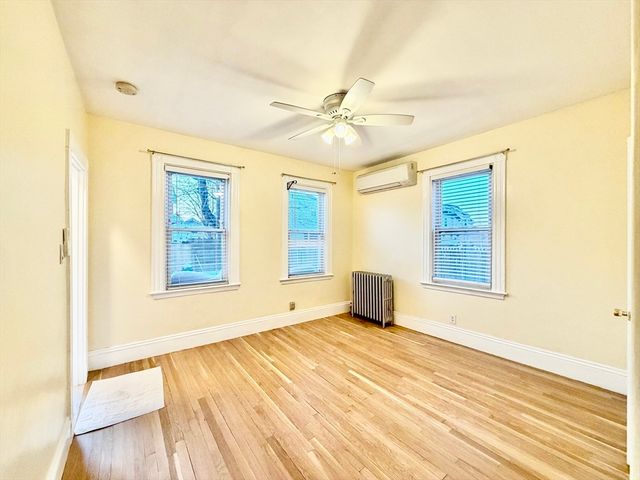 12 Hall Pl 1, Quincy, MA 02169