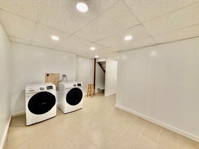 12 Hall Pl 1, Quincy, MA 02169