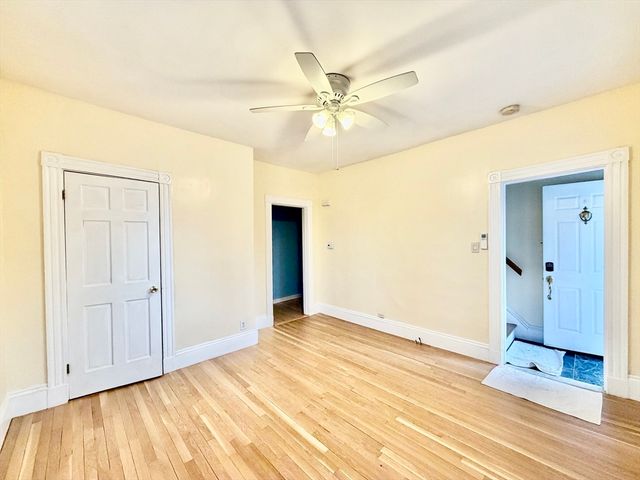 12 Hall Pl 1, Quincy, MA 02169