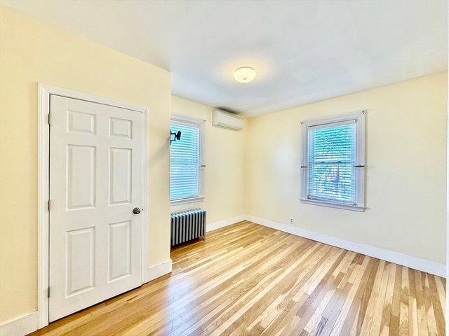 12 Hall Pl 1, Quincy, MA 02169