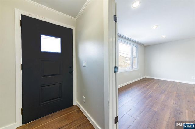 34 Kearney, Lyndhurst, NJ 07071