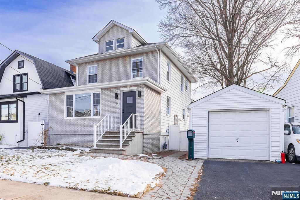 34 Kearney, Lyndhurst, NJ 07071