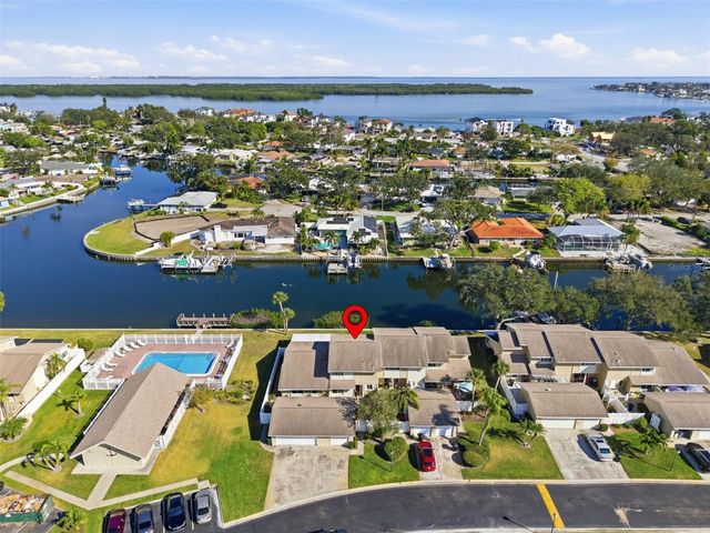 6397 CAPE HATTERAS WAY NE 3, St Petersburg, FL 33702