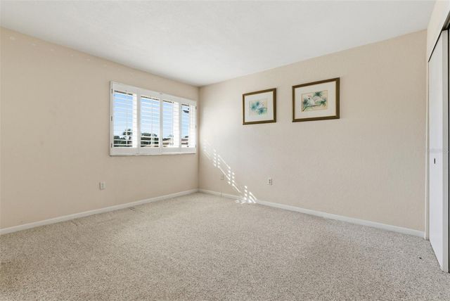 6397 CAPE HATTERAS WAY NE 3, St Petersburg, FL 33702