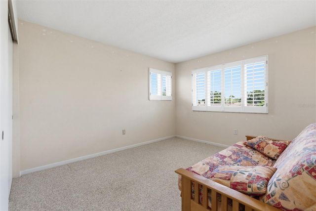 6397 CAPE HATTERAS WAY NE 3, St Petersburg, FL 33702