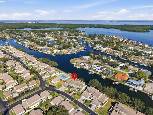 6397 CAPE HATTERAS WAY NE 3, St Petersburg, FL 33702